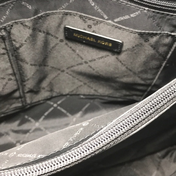 Black Michael Kors Ellis Large Tote [Leather] - Picture 8 of 8